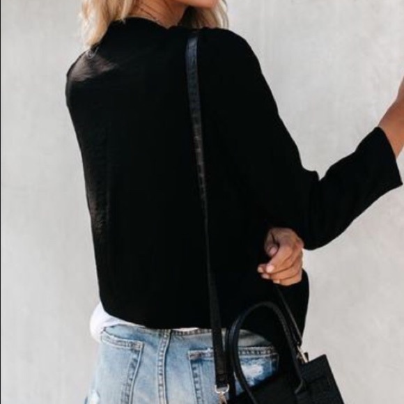 OPEN‎ FRONT TOP - Picture 3 of 4